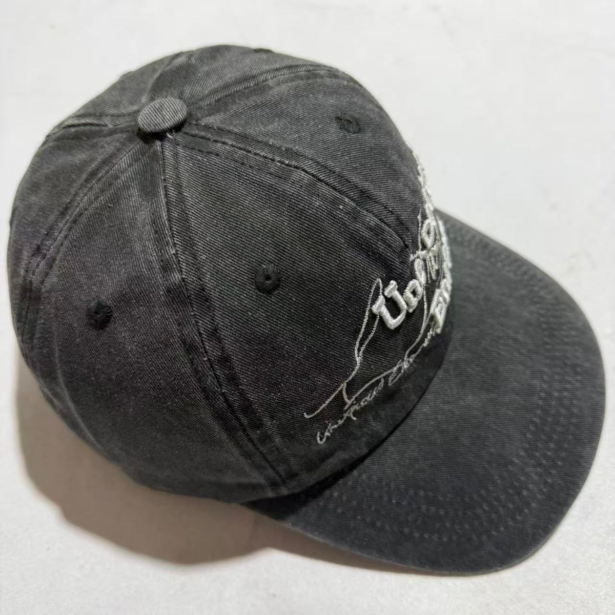 CORTIS CAP
