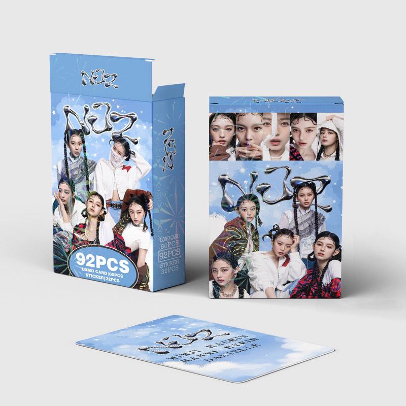 PHOTOCARDS NJZ (NEWJEANS)  92 PCS (60 PHOTOCARDS + 32 STICKERS)