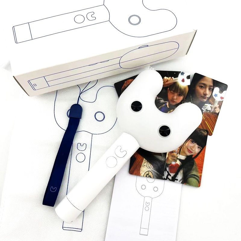LIGHTSTICK NEWJEANS NJZ BLUETOOTH WITH PHOTOCARDS